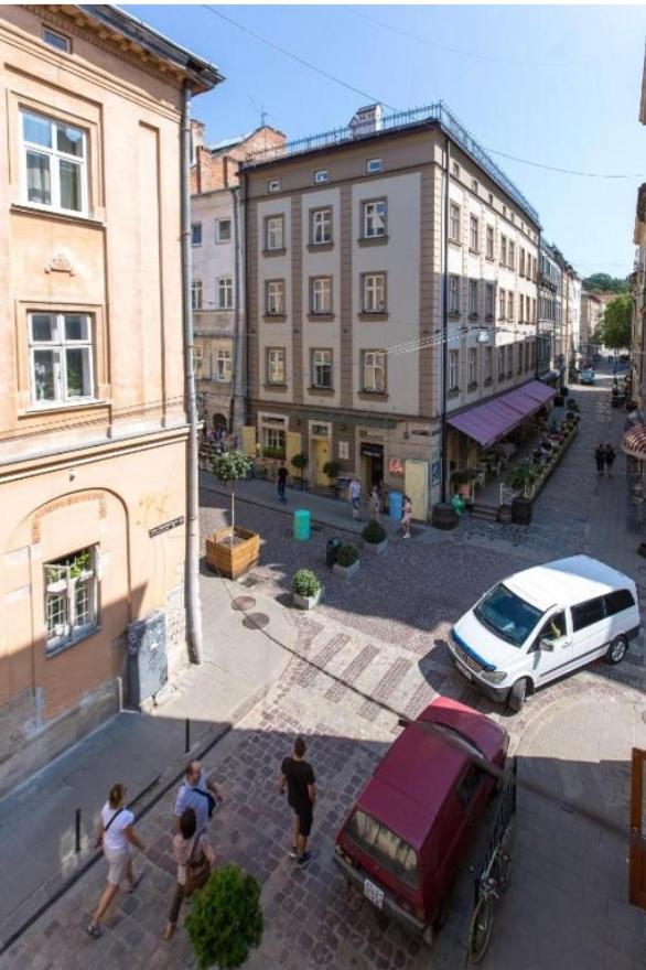 Apartment On Staroyevreyska 26 Lviv Exterior photo
